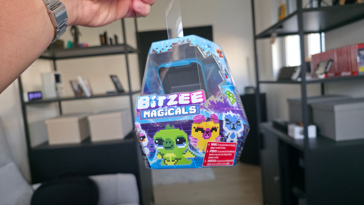 Bitzee Magicals: Das virtuelle Haustier, das man wirklich anfassen kann