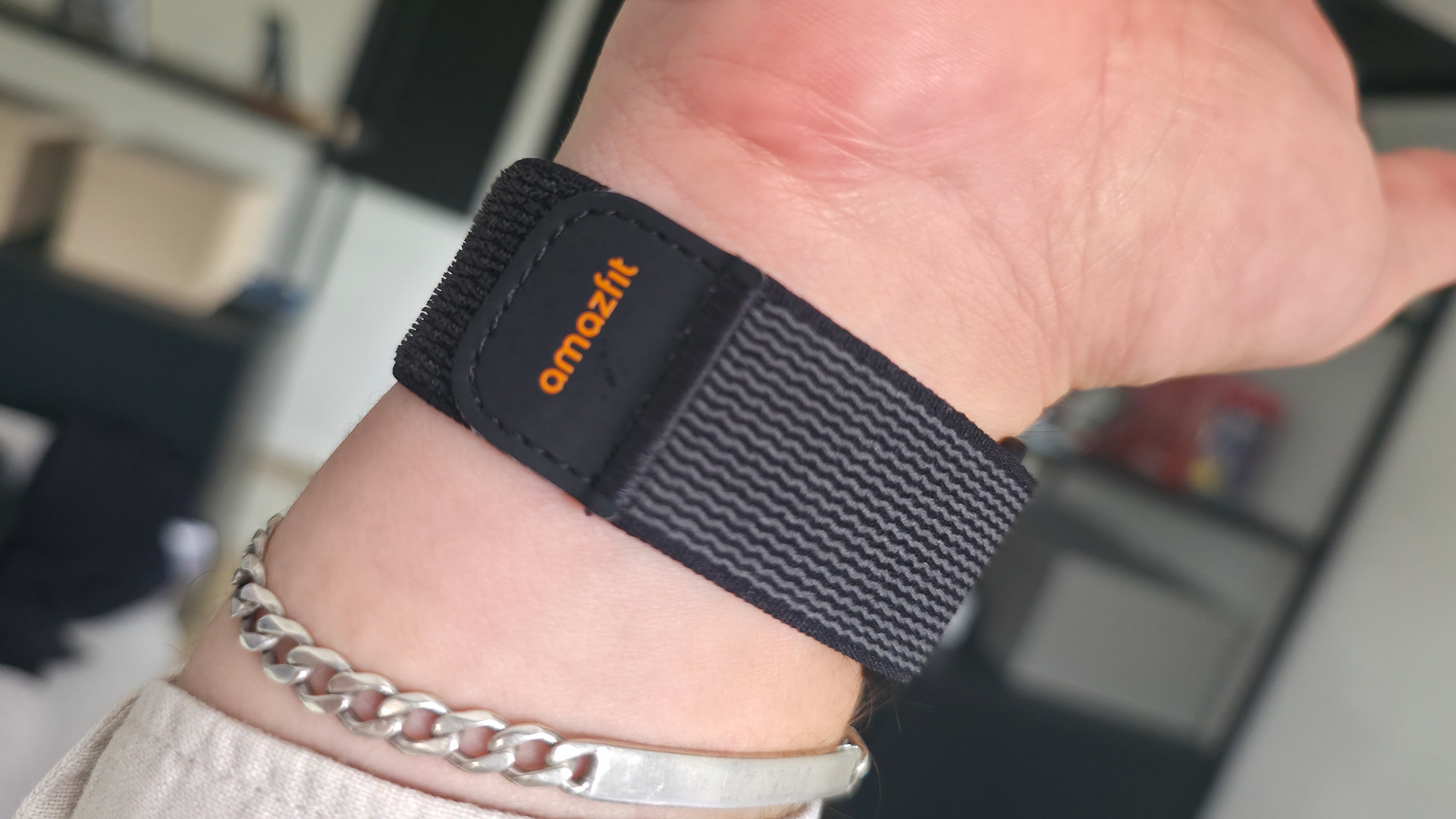 Amazfit Helio Strap im Test: Endlich Health-Tracking ohne Smartwatch-Stress